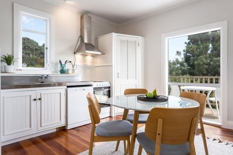 Photo of property in 78 Bayview Road, Paremata, Porirua, 5024