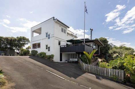 Photo of property in 44 Oceanview Road, Mount Maunganui, 3116