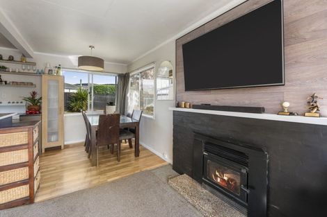 Photo of property in 9 Thackeray Place, Owhata, Rotorua, 3010