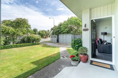 Photo of property in 318 Chelmsford Street, Waverley, Invercargill, 9810