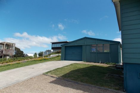 Photo of property in 246 Seaforth Road, Waihi Beach, 3611