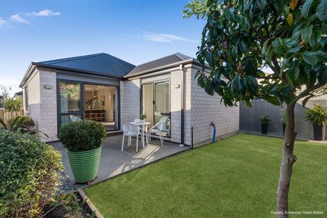 Photo of property in 2/14 Cotswold Avenue, Bishopdale, Christchurch, 8053