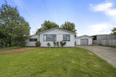 Photo of property in 36 Ross Street, Marton, 4710