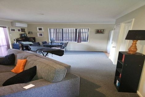 Photo of property in 202 Greenhithe Road, Greenhithe, Auckland, 0632