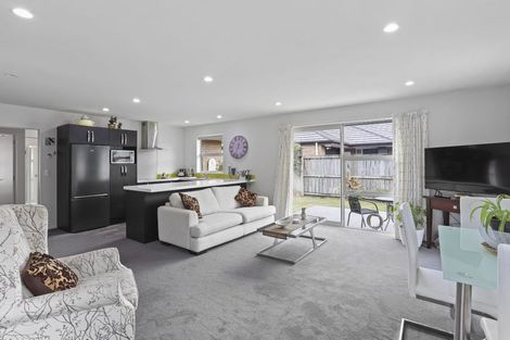 Photo of property in 2/8 Ensors Road, Opawa, Christchurch, 8023