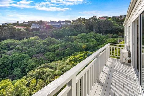 Photo of property in 1/72 Homebush Road, Khandallah, Wellington, 6035