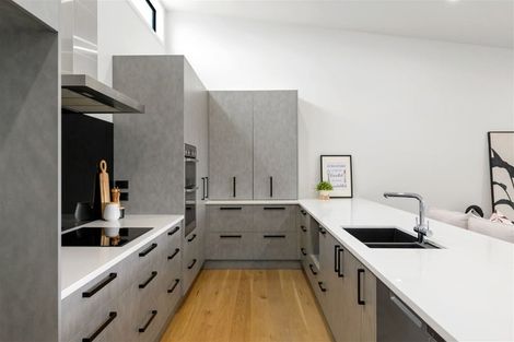 Photo of property in 2/21 Manning Street, Hamilton Central, Hamilton, 3204