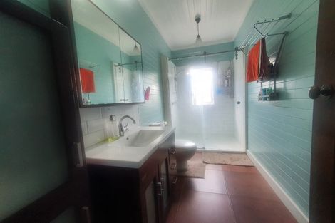 Photo of property in 30 Tahi Terrace, Glen Eden, Auckland, 0602