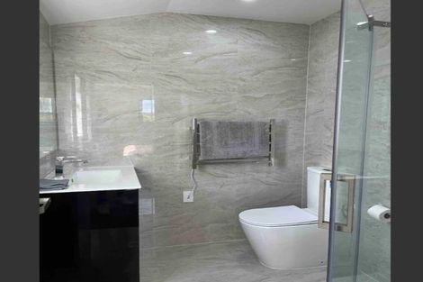 Photo of property in 166b Rathgar Road, Henderson, Auckland, 0610