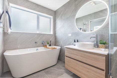 Photo of property in 123c Forrest Hill Road, Forrest Hill, Auckland, 0620