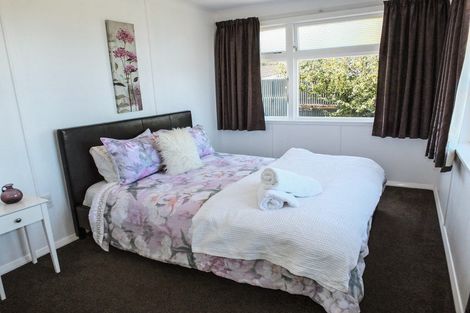 Photo of property in 15 Andrews Street, Foxton Beach, Foxton, 4815