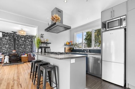 Photo of property in 16 Filmer Place, Melville, Hamilton, 3206