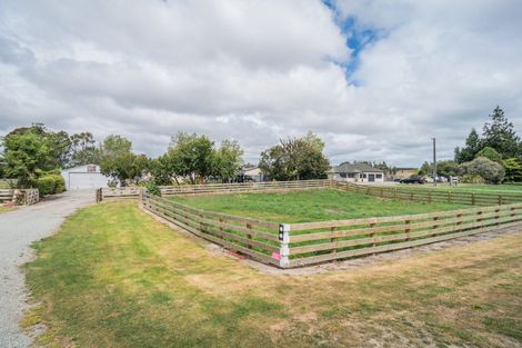 Photo of property in 871 Arowhenua Road, Kerrytown, Timaru, 7974
