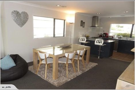 Photo of property in 7 Hetsby Place, Churton Park, Wellington, 6037