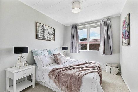 Photo of property in 27 Woburn Street, Mangere East, Auckland, 2024