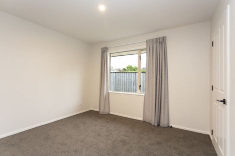Photo of property in 32a Vagues Road, Northcote, Christchurch, 8052