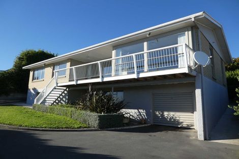 Photo of property in 1/98 Moncks Spur Road, Redcliffs, Christchurch, 8081