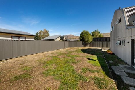 Photo of property in 9 Austral Place, Cromwell, 9310