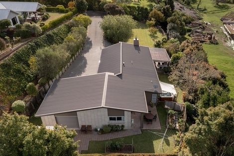 Photo of property in 16 Kayelene Place, Omokoroa, 3114