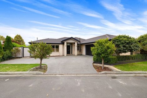 Photo of property in 11 Tawa Place, Parklands, Christchurch, 8083