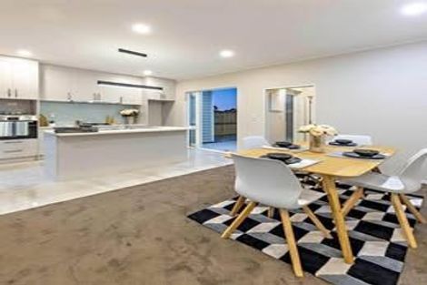 Photo of property in 10 Warbler Crescent, Papakura, 2110