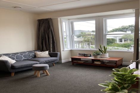 Photo of property in 74 Wright Street, Mount Cook, Wellington, 6021