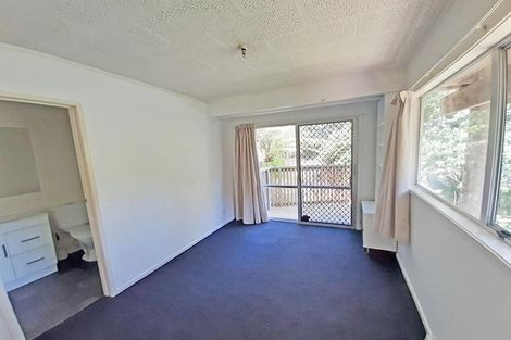 Photo of property in 617 Blockhouse Bay Road, Blockhouse Bay, Auckland, 0600