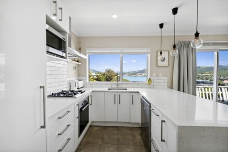 Photo of property in 10 Inlet View, Titahi Bay, Porirua, 5022