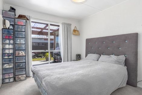 Photo of property in 3 Rimu Street, Levin, 5510