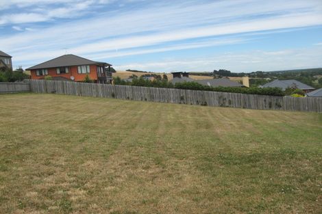 Photo of property in 14 Somerton Rise, Westmorland, Christchurch, 8025