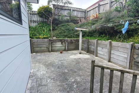 Photo of property in 86 Baylands Drive, Newlands, Wellington, 6037