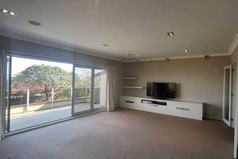 Photo of property in 71 Winara Avenue, Waikanae, 5036