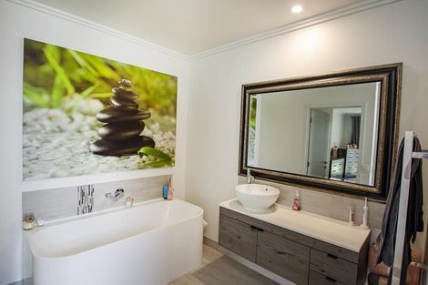 Photo of property in 65 Gair Avenue, Cromwell, 9310