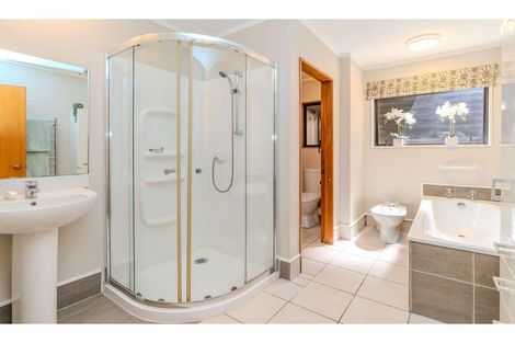 Photo of property in 6 Waipapa Landing Place, Kerikeri, 0230