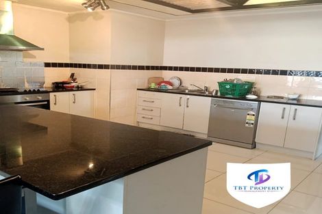 Photo of property in 140 Tui Road, Papatoetoe, Auckland, 2025