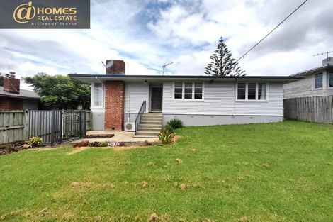 Photo of property in 13 Westall Road, New Lynn, Auckland, 0600