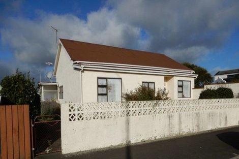 Photo of property in 42 Victoria Street, Hawera, 4610