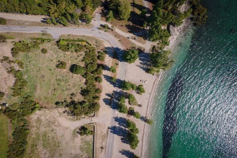 Photo of property in 333 Beacon Point Road, Wanaka, 9305