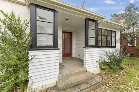 Photo of property in 4 Nathan Place, West End, Palmerston North, 4412