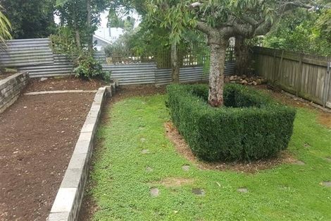 Photo of property in 6 Hughson Street, Waitara, 4320