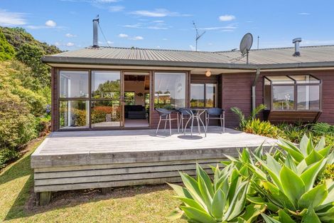 Photo of property in 28 Centennial Drive, Whitianga, 3510