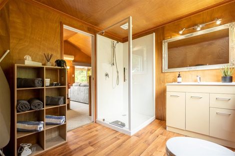 Photo of property in 9 Oromahoe Road, Opua, 0200