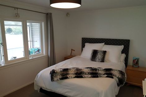 Photo of property in 12 Dallinghoe Crescent, Milford, Auckland, 0620