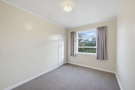 Photo of property in 71 Ngamotu Road, Spotswood, New Plymouth, 4310