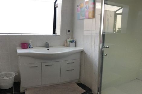 Photo of property in 6 Crail Court, Totara Heights, Auckland, 2105