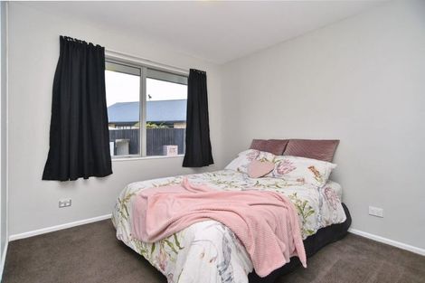 Photo of property in 35a Bayswater Crescent, Bromley, Christchurch, 8062