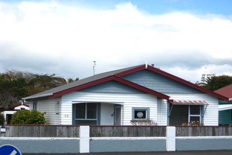 Photo of property in 55 Wallace Place, Westown, New Plymouth, 4310