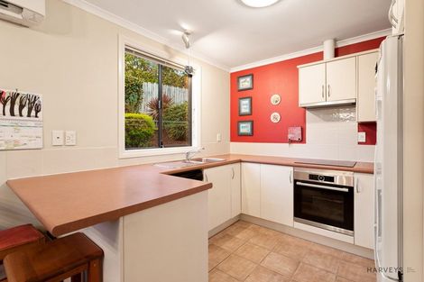 Photo of property in 6 View Ridge Drive, Ranui, Auckland, 0612