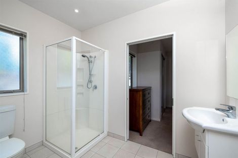 Photo of property in 22 Streamside Court, Woolston, Christchurch, 8062