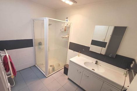 Photo of property in 1/21 Rapallo Place, Farm Cove, Auckland, 2012